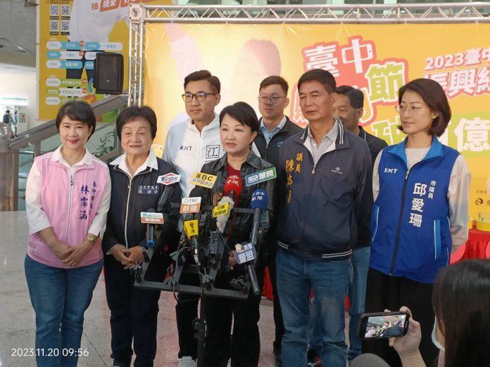 盧秀燕說，我們地方執政很強，但是，中央國會的力量還要再加強，希望更多人進到國會裡面，來幫台中、幫中部來發聲。（圖：張文祿攝）